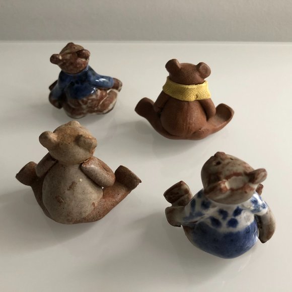 SET | 4 Tiny Vintage Pottery Teddy Bears - Picture 2 of 7
